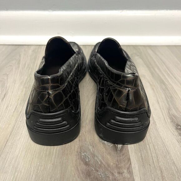 Stuart Weitzman Flats Women’s 9 AA (Narrow) Brown Croc Leather Slip On Loafer - Picture 4 of 8